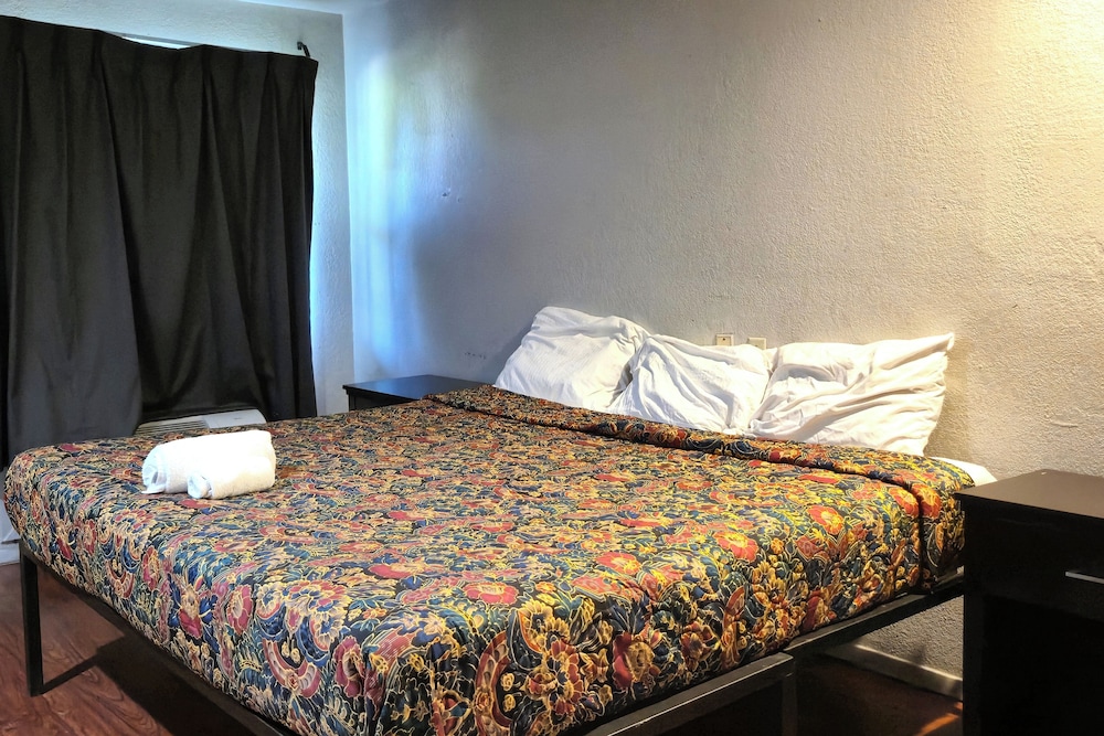 deluxe inn motel by oyo grand prairie interstate 30