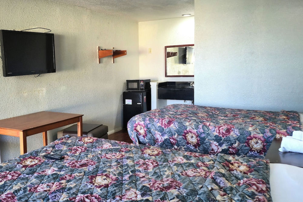 deluxe inn motel by oyo grand prairie interstate 30