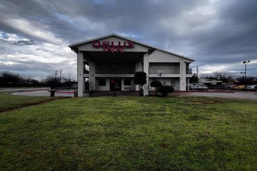 Deluxe Inn Motel By Oyo Grand Prairie Interstate 30,Grand Prairie>>Dallas,2 star
