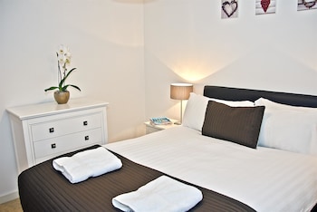 base serviced apartments duke street
