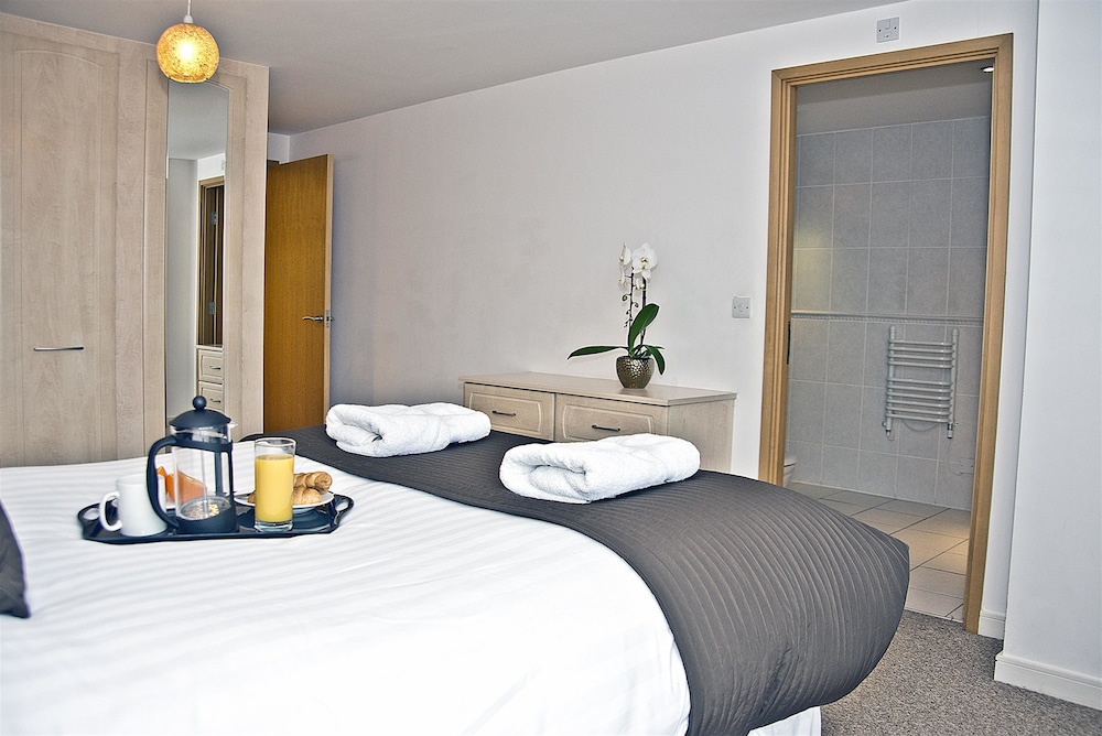 base serviced apartments duke street