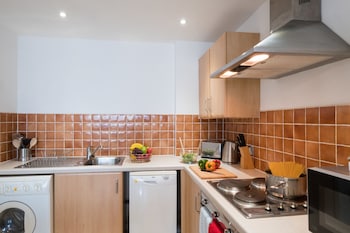 Base Serviced Apartments - Duke Street,Liverpool City Centre>>Liverpool,4 star