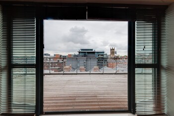 base serviced apartments duke street