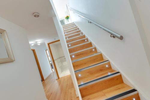 base serviced apartments duke street