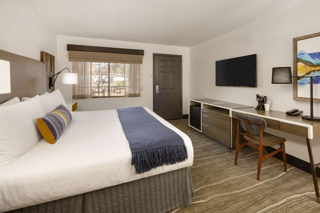 hotel becket lake tahoe