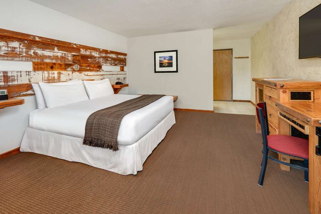 hotel becket lake tahoe