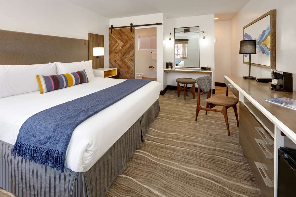 hotel becket lake tahoe