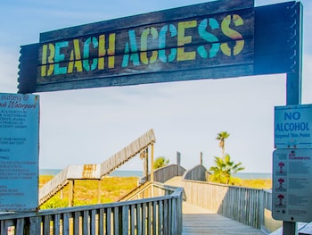 beach resort at south padre island an ihg hotel
