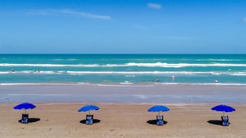 beach resort at south padre island an ihg hotel