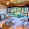 hotel barons resort