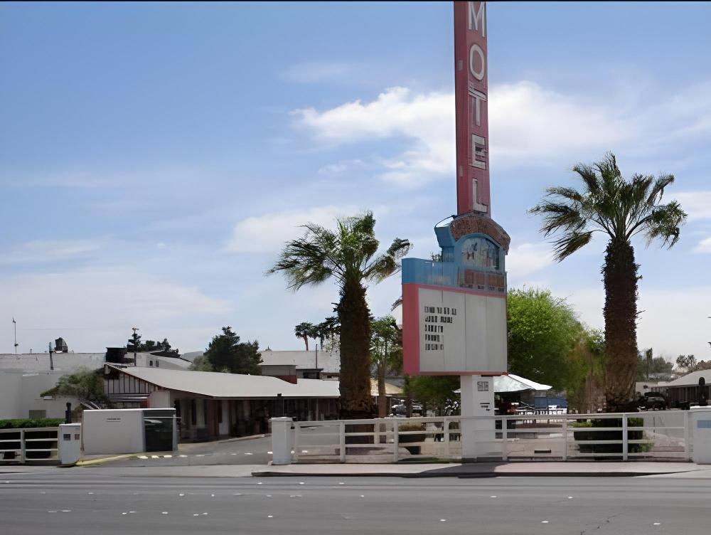 sterling gardens hotel