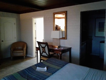 sterling gardens hotel