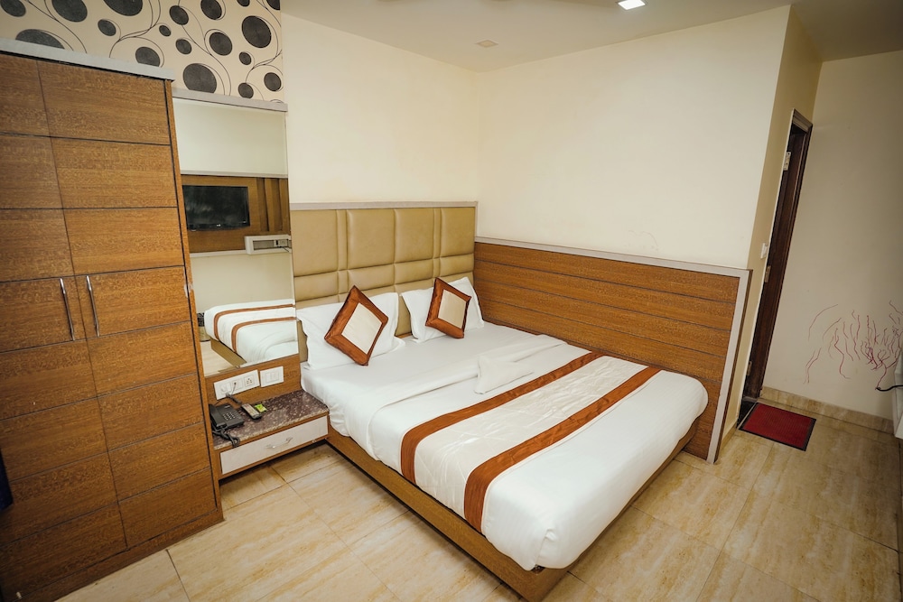 hotel delhi darshan dx by rsl hospitality