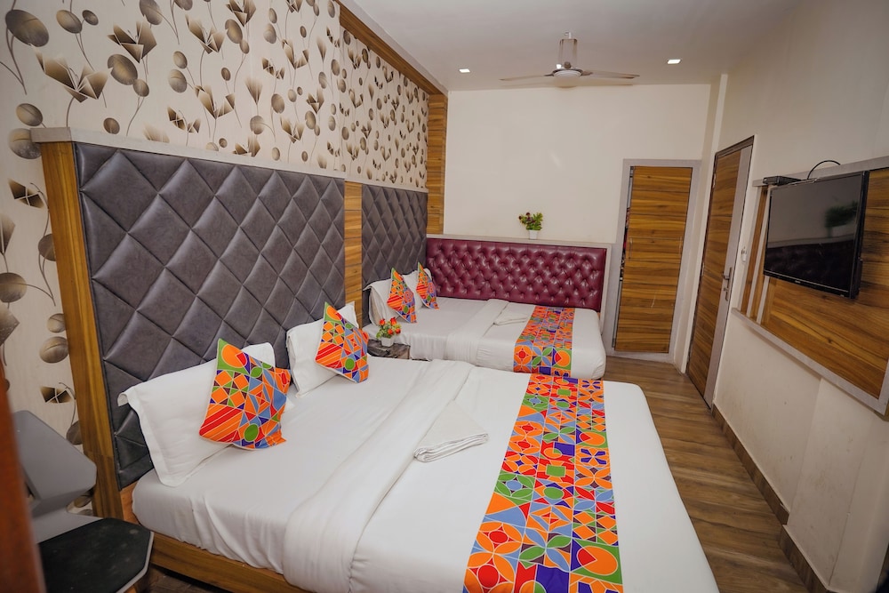hotel delhi darshan dx by rsl hospitality