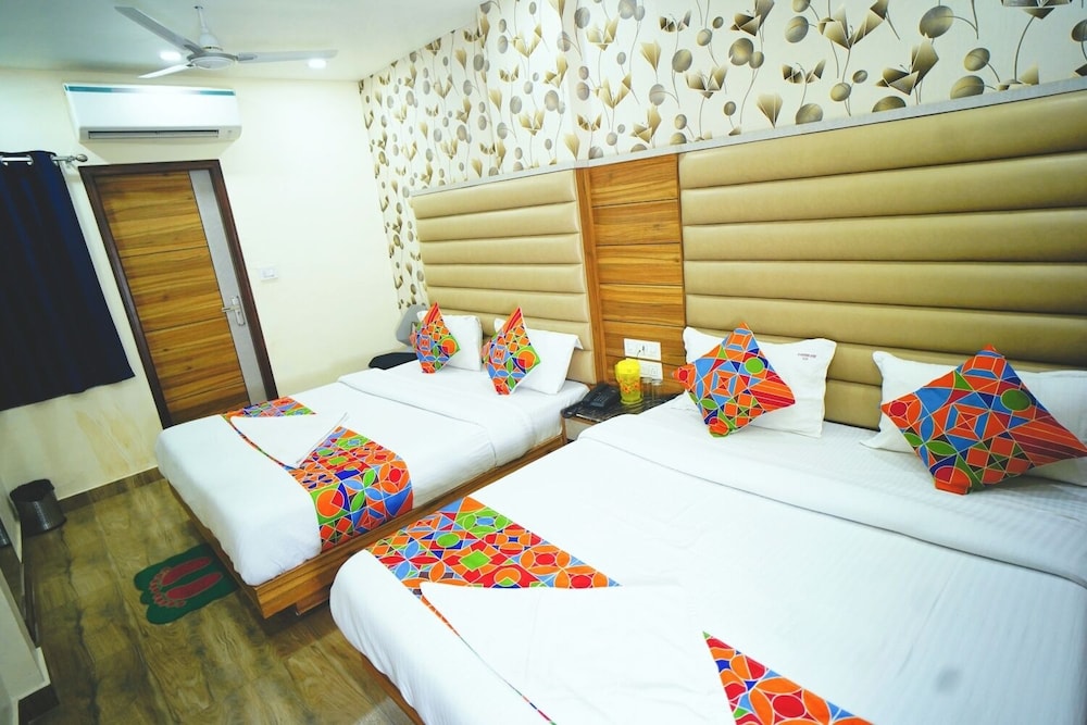 hotel delhi darshan dx by rsl hospitality