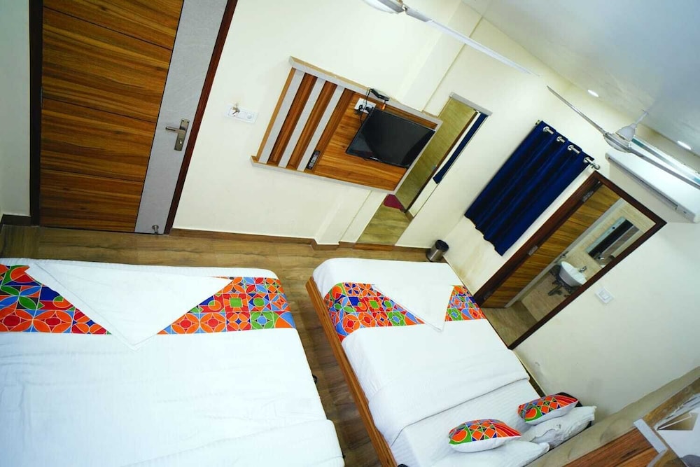 hotel delhi darshan dx by rsl hospitality