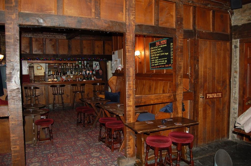 Castle Inn,Knighton>>Beguildy,4 star