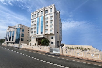 shenbaga hotel and convention centre
