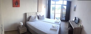 hotel hugo