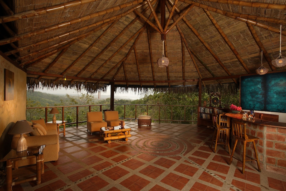 samai lodge holistic living