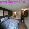 hotel lake anna