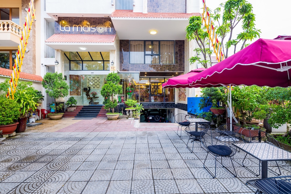 la maison da nang beach