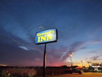 howards inn motel
