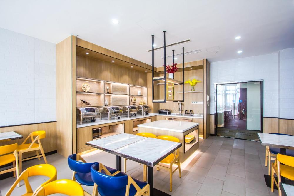 hanting hotel tongxiang xiaochang dong road