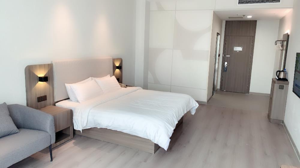 hanting hotel tongxiang xiaochang dong road