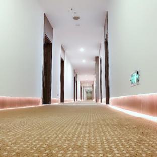 hanting hotel tongxiang xiaochang dong road