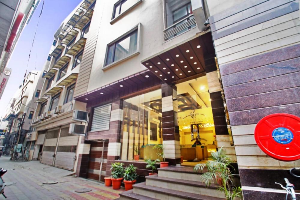 oyo 1977 hotel grand galaxy