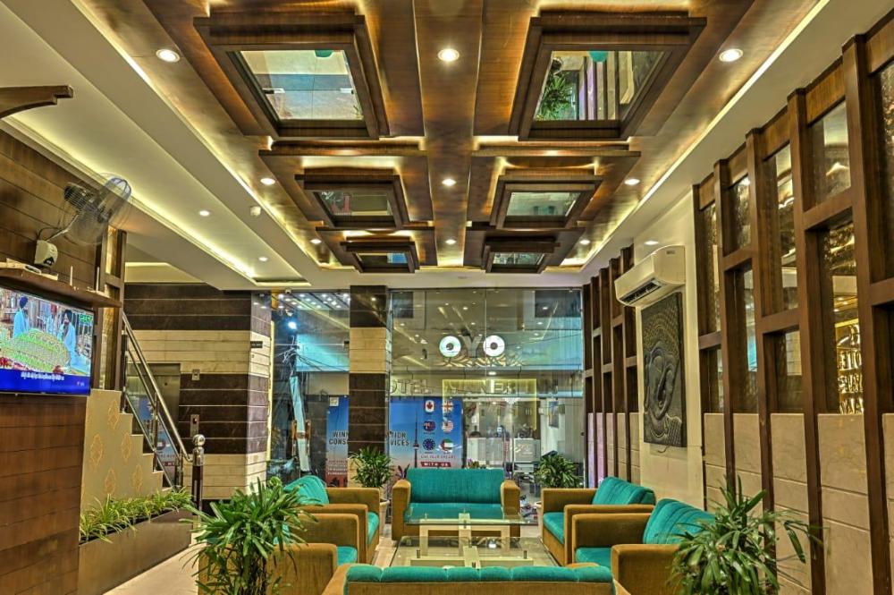 oyo 1977 hotel grand galaxy