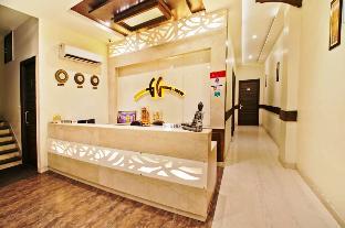 oyo 1977 hotel grand galaxy