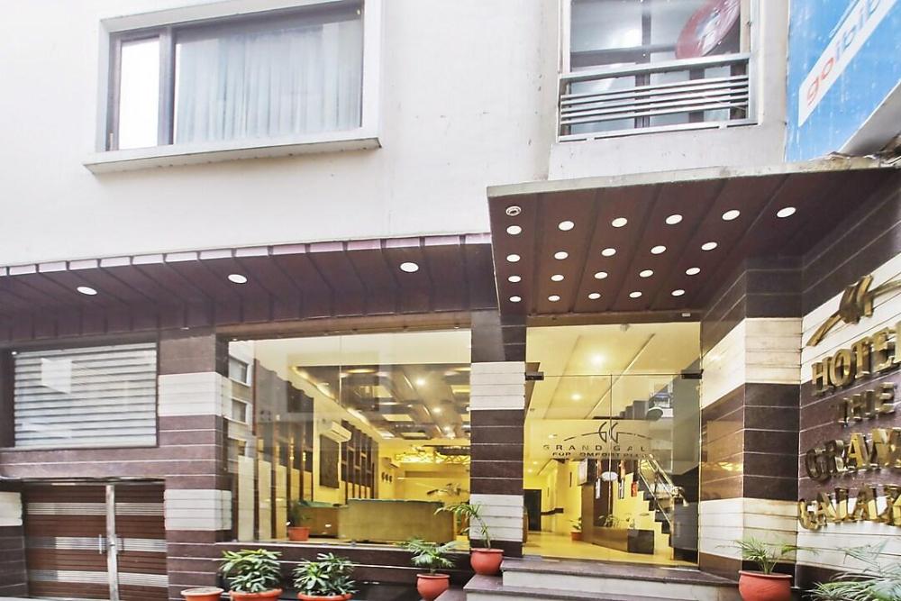 oyo 1977 hotel grand galaxy