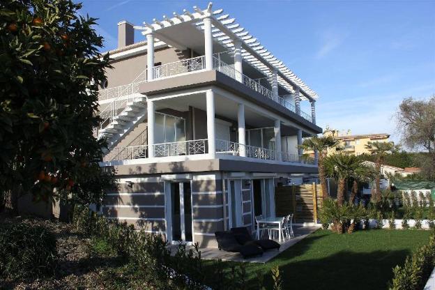 villa velvet