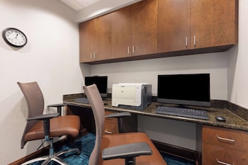 hampton inn and suites savannah airport