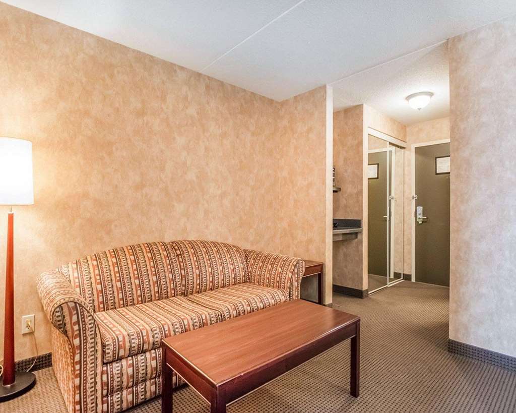 comfort inn sturgeon falls