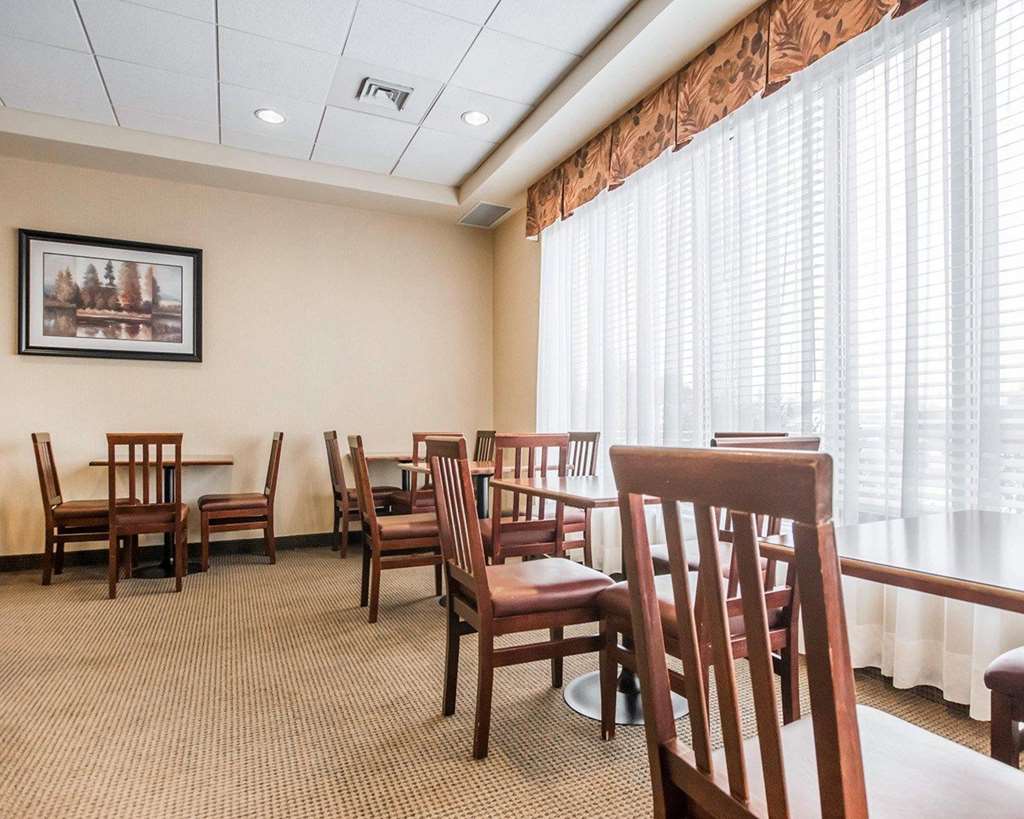 comfort inn sturgeon falls