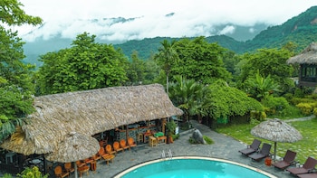 mai chau