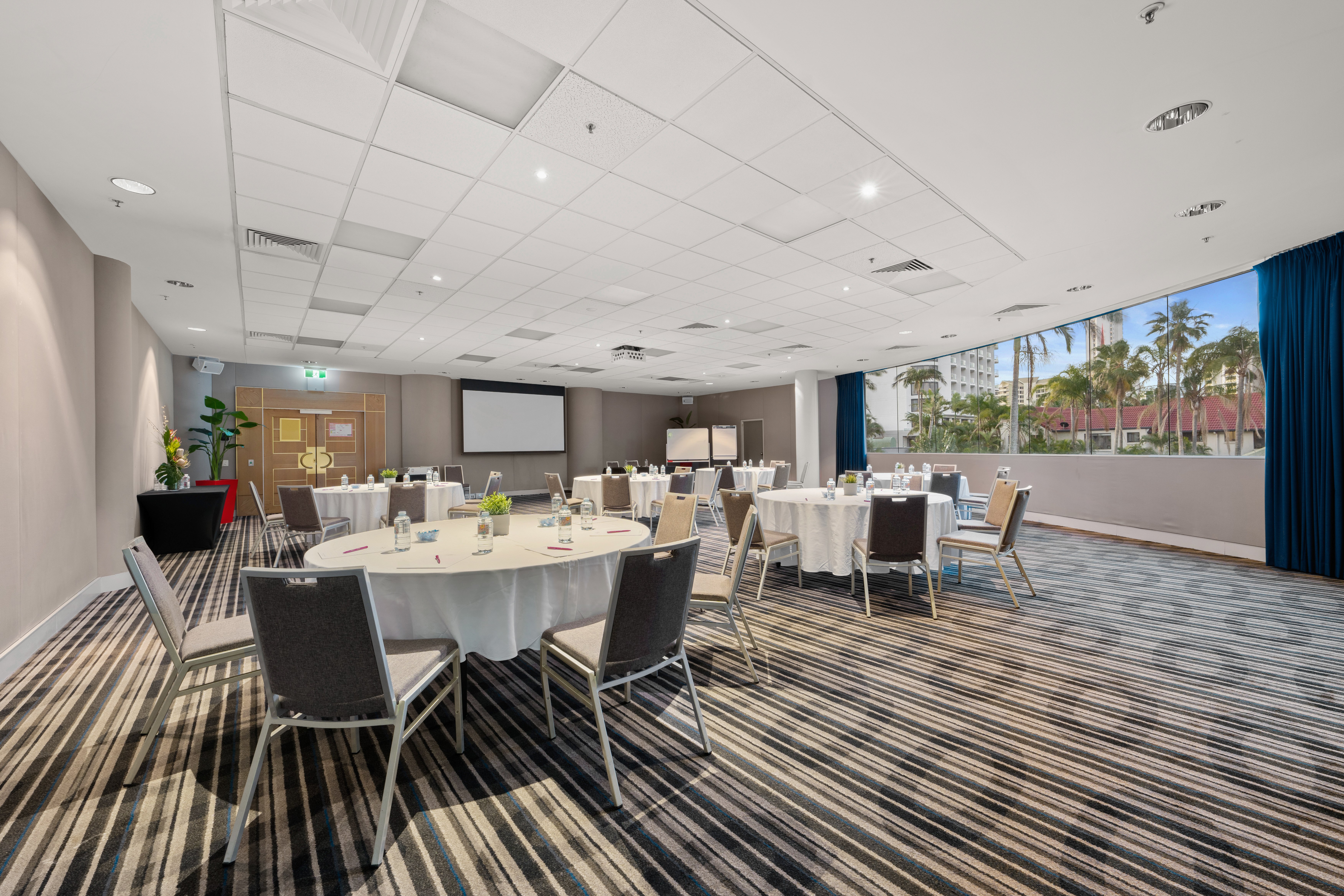 crowne plaza surfers paradise by ihg