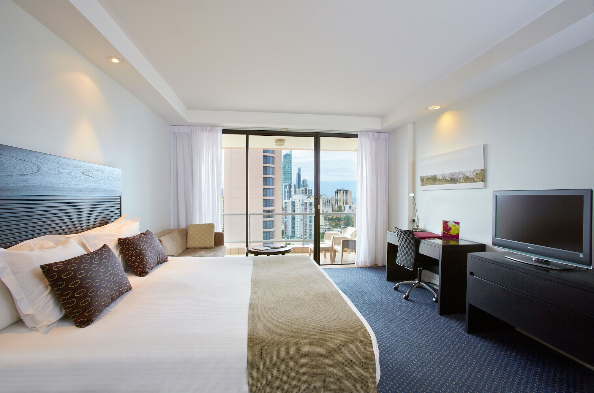 crowne plaza surfers paradise by ihg