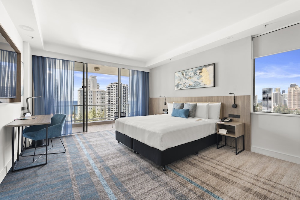crowne plaza surfers paradise by ihg