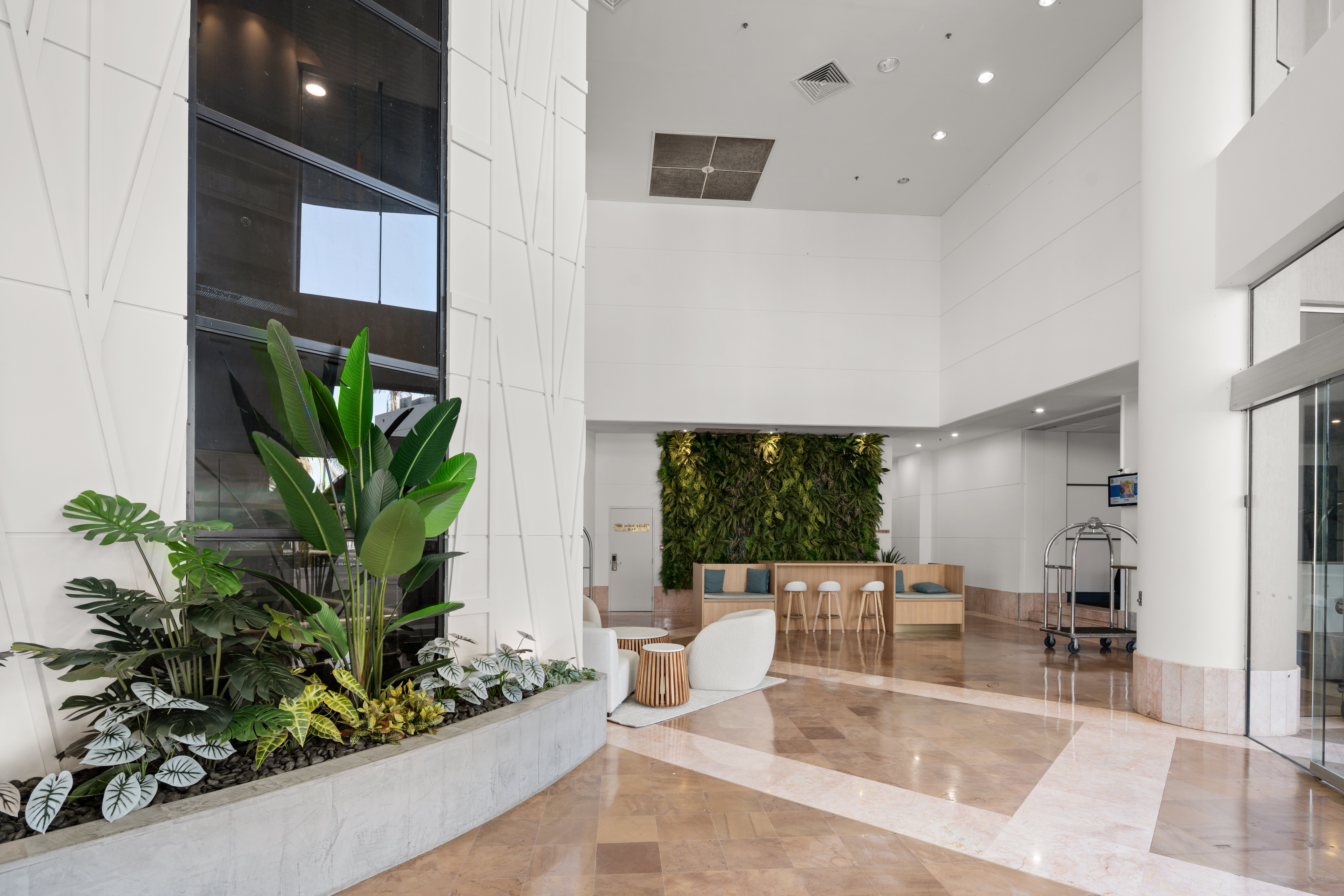 crowne plaza surfers paradise by ihg
