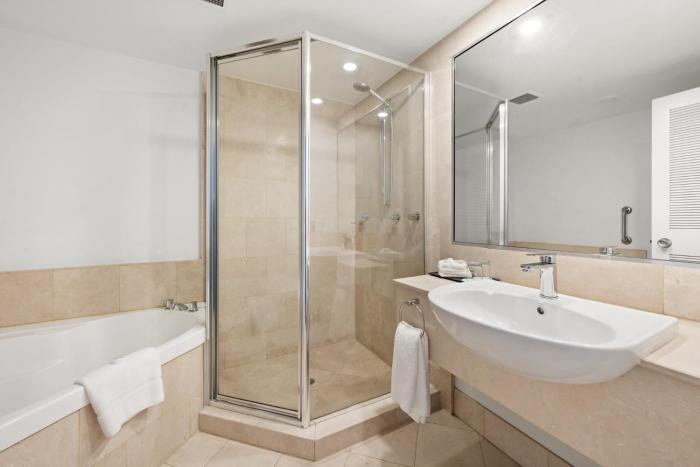 crowne plaza surfers paradise by ihg