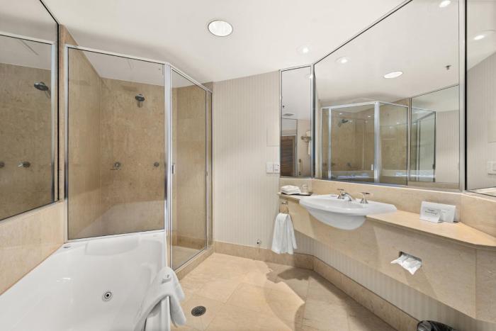 crowne plaza surfers paradise by ihg