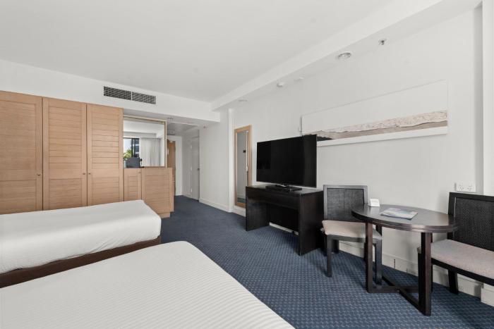 crowne plaza surfers paradise by ihg