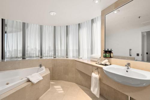 crowne plaza surfers paradise by ihg