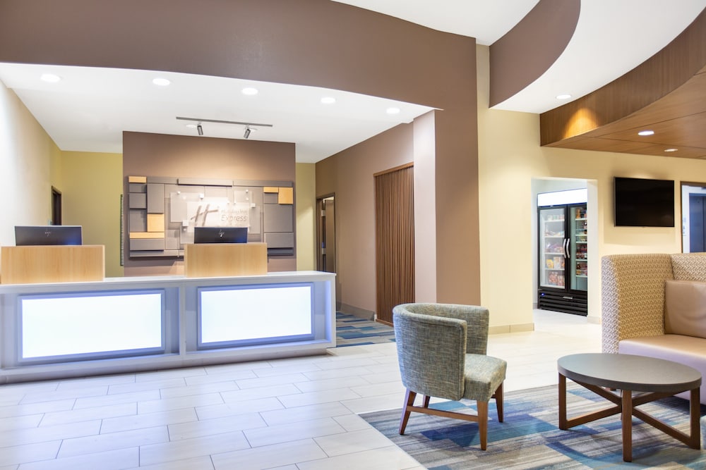 holiday inn express surprise by ihg