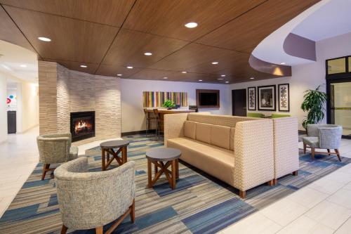 holiday inn express surprise by ihg