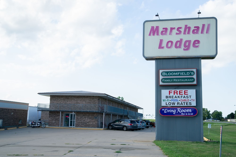 marshall lodge by oyo hwy 65